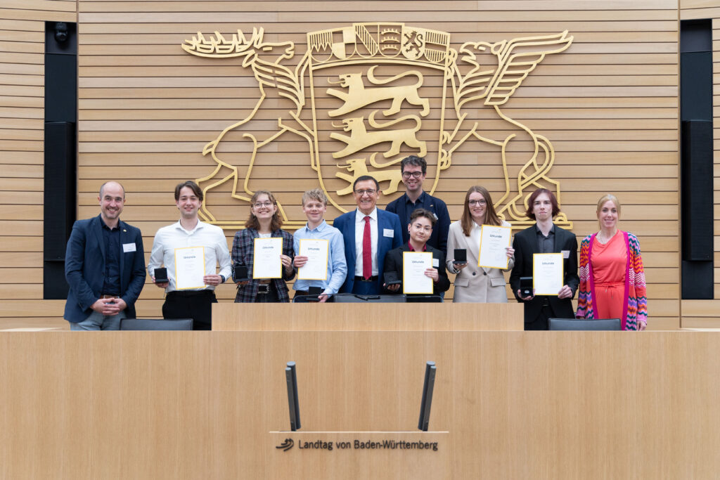 Förderpreisträgerinnen und -preisträger des 67. SWB im Landtag. Foto: Landtag BW